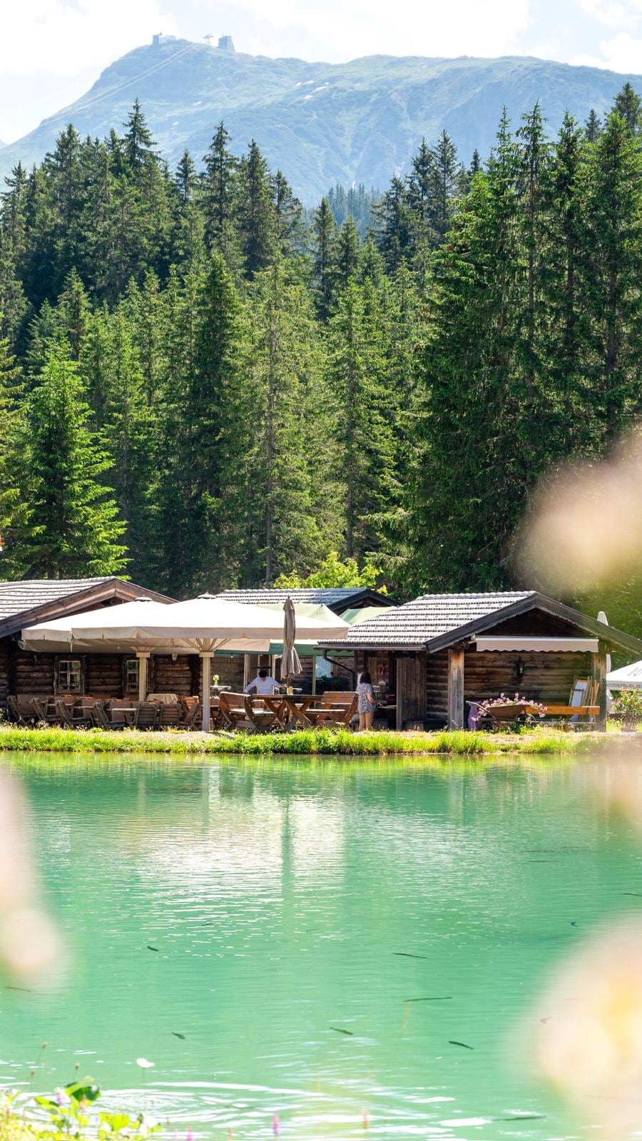 Wirtsstube und Terrasse des Restaurants Fischerwirt am Fischteich